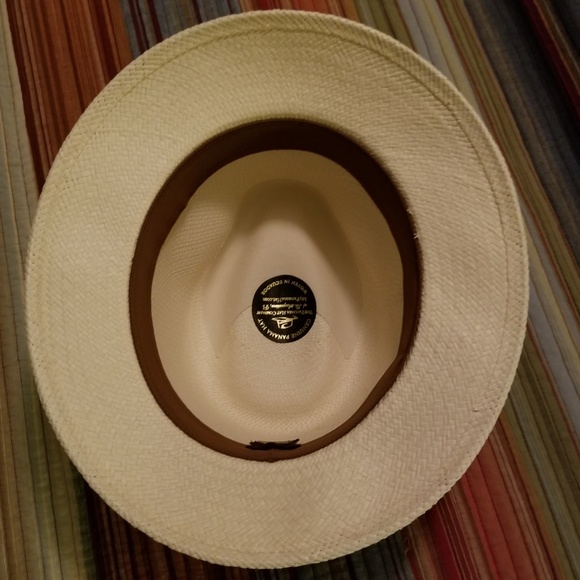 Hand woven "Panama" hat - Picture 5 of 8